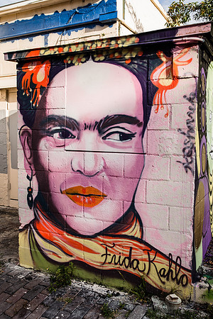 631 Central Ave (Frida Kahlo)