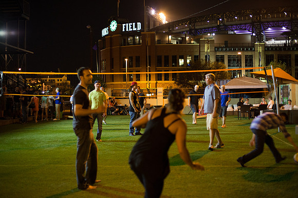 Night Volleyball 2