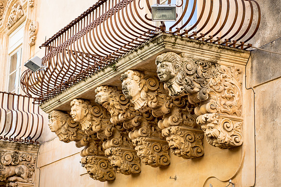 Day 8 - Palazzo Nicolaci di Villadorata