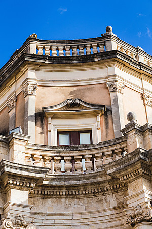 Day 8 - Noto