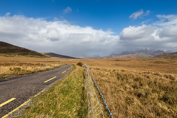 Ballaghisheen Pass