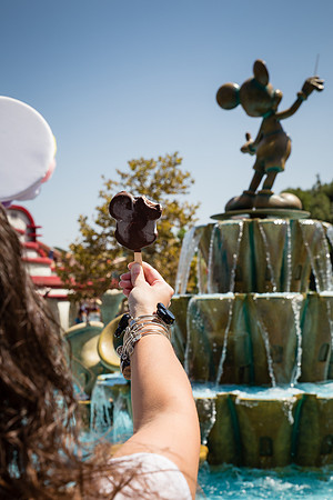 Mickey Bar meet Mickey Fountain