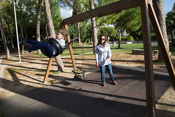 Day 10 - Swinging Sebby