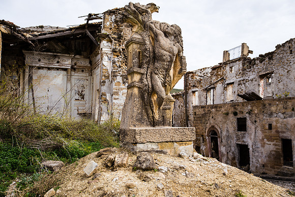 Day 3 - Ruderi Di Poggioreale, Sicily