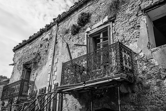 Day 3 - Ruderi Di Poggioreale, Sicily