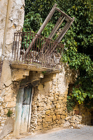 Day 3 - Ruderi Di Poggioreale, Sicily