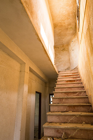 Day 3 - Marble Stairs - Ruderi di Gibellina