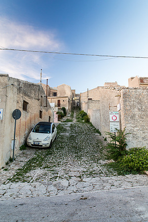 Day 2  - Intersection of Viale Conte Pepoli and Via Cartagine