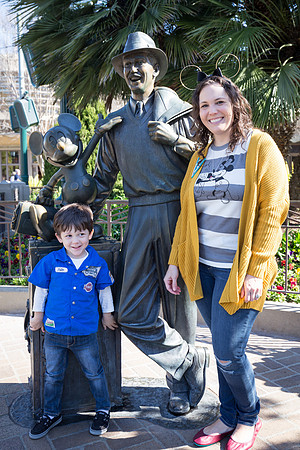 Day 3 - StoryTellers Statue of Mickey and Walt at DCA