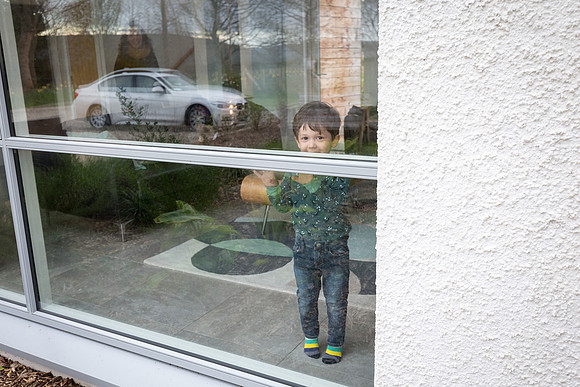 Sebby waiting for Dabby to come in